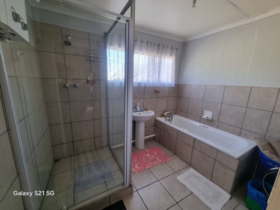 4 Bedroom Property for Sale in Marquard Free State